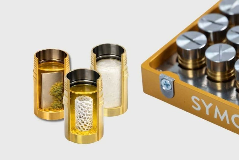 calVial titanium vials with complex samples